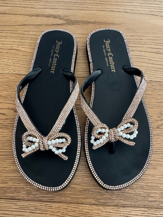 Juicy Couture Shoes - Juicy Couture Rose Gold Flip Flops